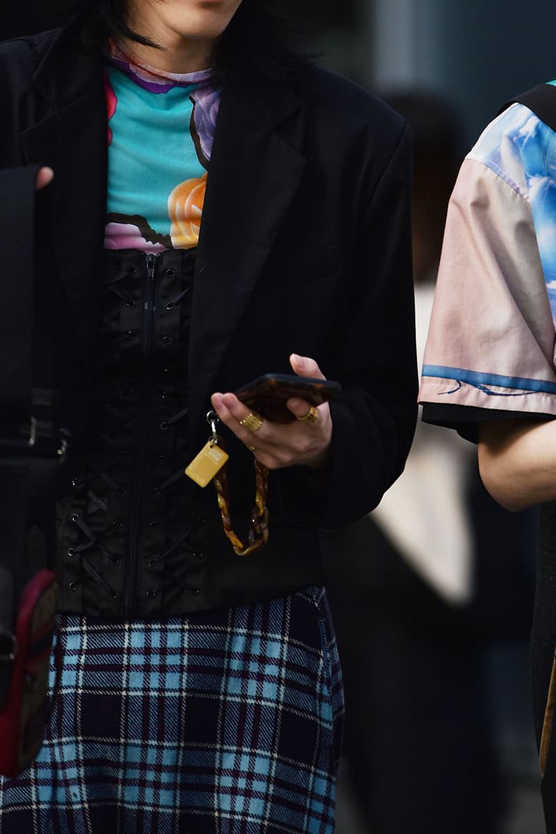 Shanghai Fashion Week FW21 Street Style Looks Autumn black and white accessories coats