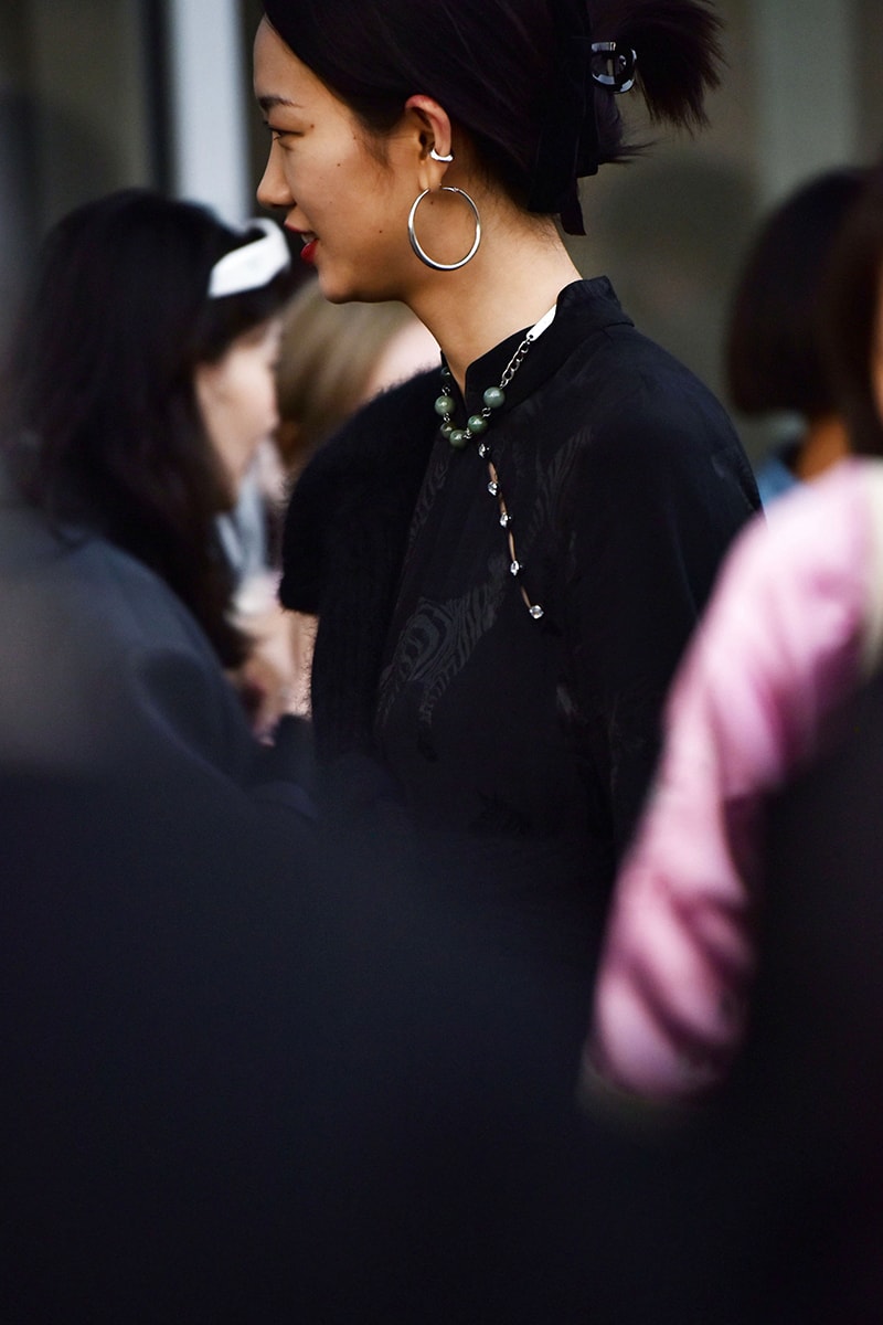 Shanghai Fashion Week FW21 Street Style Looks Autumn black and white accessories coats