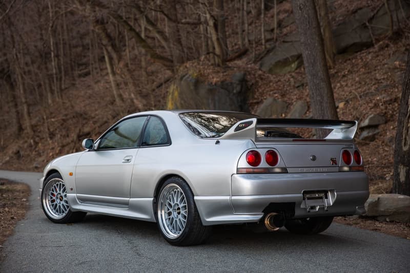 1995 Nissan Skyline GT-R V-Spec R33 JDM Japanese Import United States Show Display License Rules Classic Japan Supercar Fast Furious Tuning Custom Nismo Bring a trailer for sale auction power speed performance