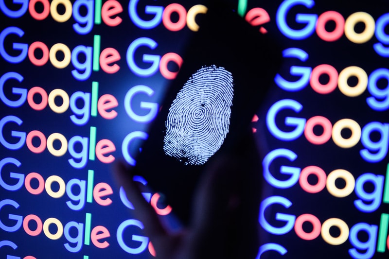 Google Is Adding a Locked Folder for Photos You Don’t Want Others To See google photos passcode protected