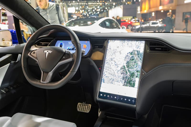 Tesla Is Using In-Car Cameras To Make Sure Drivers Pay Attention While Using Autopilot full self driving autonomous driver assistance system