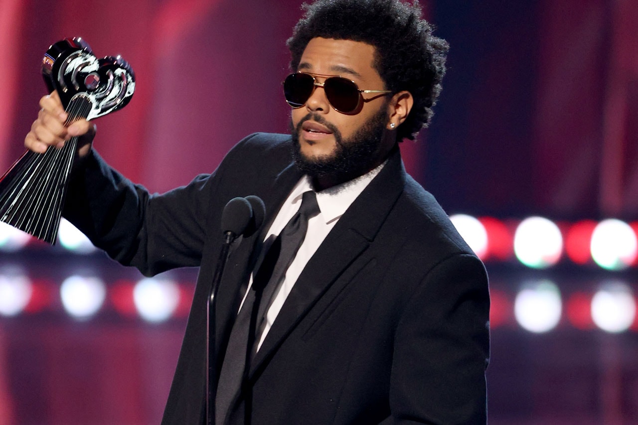 The Weeknd Dominates the iHeartRadio Music Awards 2021 male artist of the year song of the year Dua Lipa Elton John Roddy Ricch Dan + Shay 