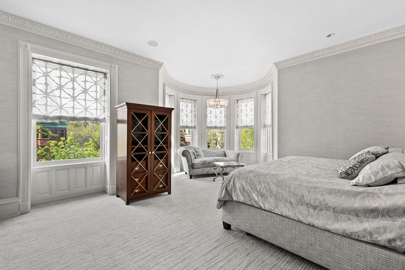 You Can Now Stay in the New York Harlem Mansion in Wes Anderson’s ‘The Royal Tenenbaums’ 20 thousand dollars rent Compass new lsting
