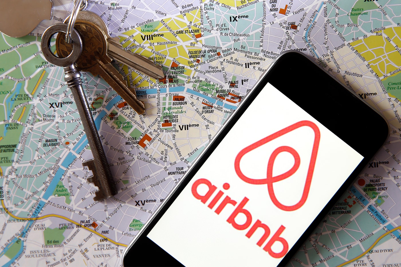 Airbnb CEO Replace Landlords Long-Term Rentals Info