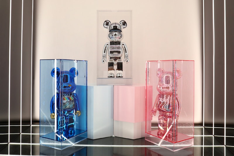 Boxzes Emphabox bearbrick display box 1000 collectibles toys accessories displays boxes pink blue purple tint acrylic info