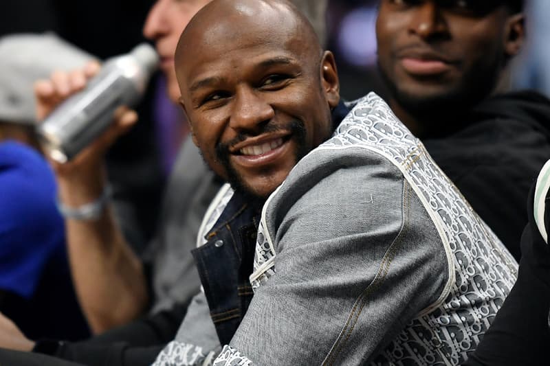 Floyd Mayweather Jr. Is Launching His First NFT Legacy Collection Reality Gaming Group Logan Paul Floyd Mayweather fight Zytara labs non-fungible tokens NFT youtuber boxer digital art reality gaming gropu