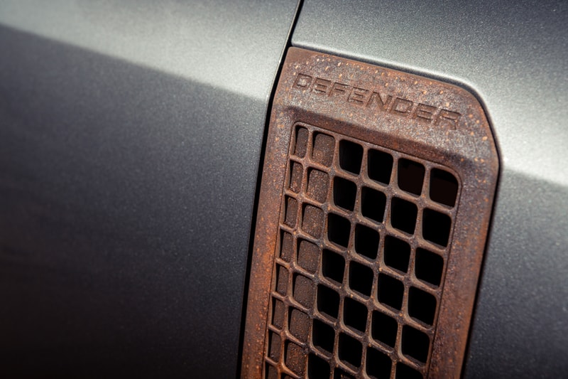 Heritage Customs Valiance New Land Rover Defender Rust Components Oxidized Panels Metal Brush Polished Carbon Fiber Gold Aluminium Custom Body Kit Wheels Rims Upgrades TuneNiels van Roij Design
