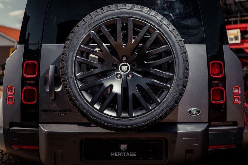 Heritage Customs Valiance New Land Rover Defender Rust Components Oxidized Panels Metal Brush Polished Carbon Fiber Gold Aluminium Custom Body Kit Wheels Rims Upgrades TuneNiels van Roij Design