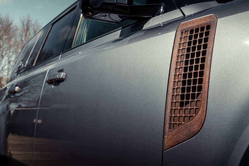 Heritage Customs Valiance New Land Rover Defender Rust Components Oxidized Panels Metal Brush Polished Carbon Fiber Gold Aluminium Custom Body Kit Wheels Rims Upgrades TuneNiels van Roij Design