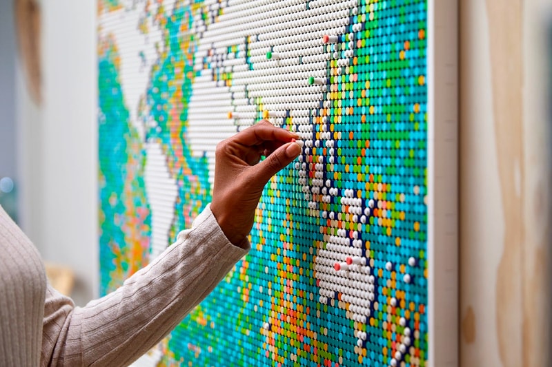 LEGO Art 11,695-Piece World Map Wanderlusters Torbjørn C. Pedersen audio coffee table books design art blocks travel Wanderlust 
