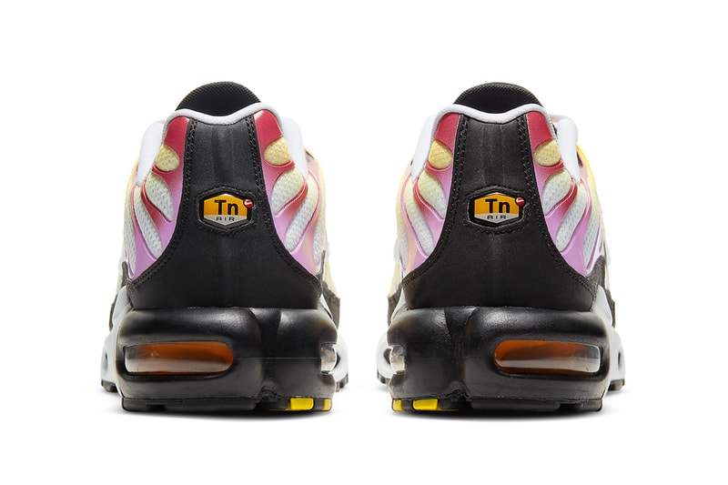 nike air max plus laser orange siren red Fuchsia Glow Black CZ1651-800 sportswear buying guide release date info store list price photos 