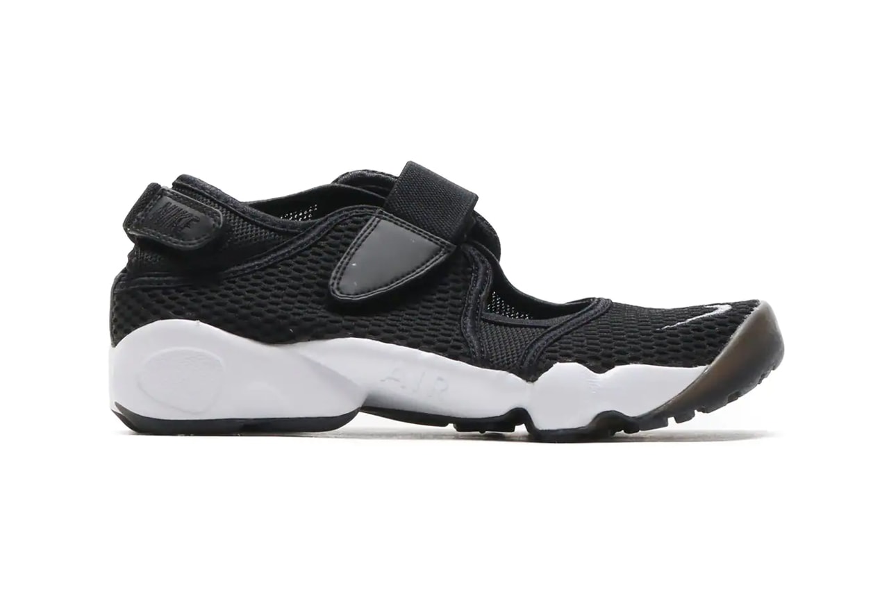 nike sportswear air rift womens black white pure platinum cool grey 848386 001 100 official release date info photos price store list buying guide