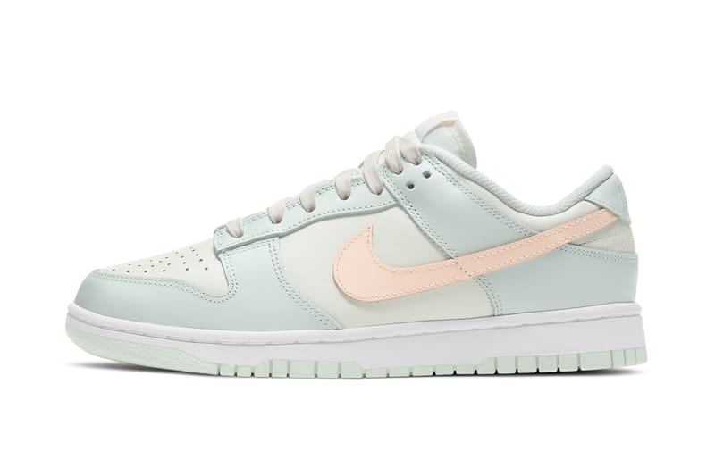 pastel green dunks