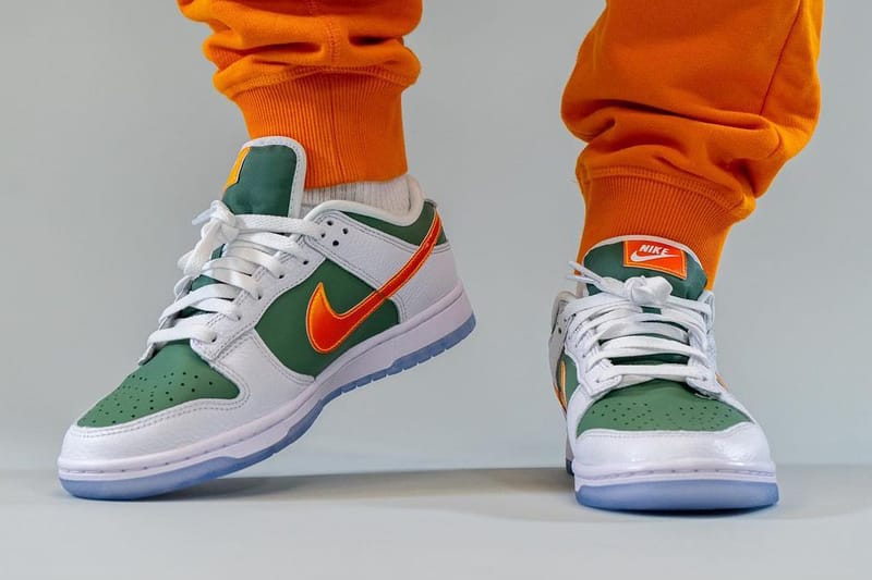 ny vs ny dunk on feet