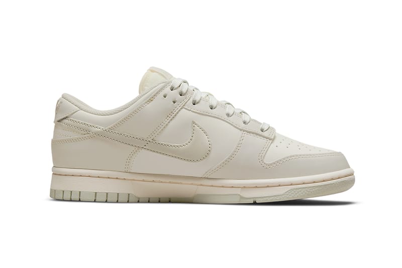 women's dunk light bone