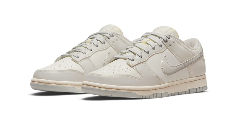 nike dunk low bone white