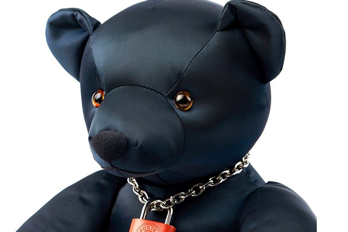 PORTER IRON BLUE TANKER GRIZZLY BEAR Release Japan accessories teddy bears german made glass eyes Yoshida Porter decor toys 