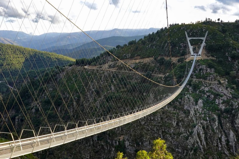 Portugal ponte 516 Arouca worlds longest pedestrian bridge opening