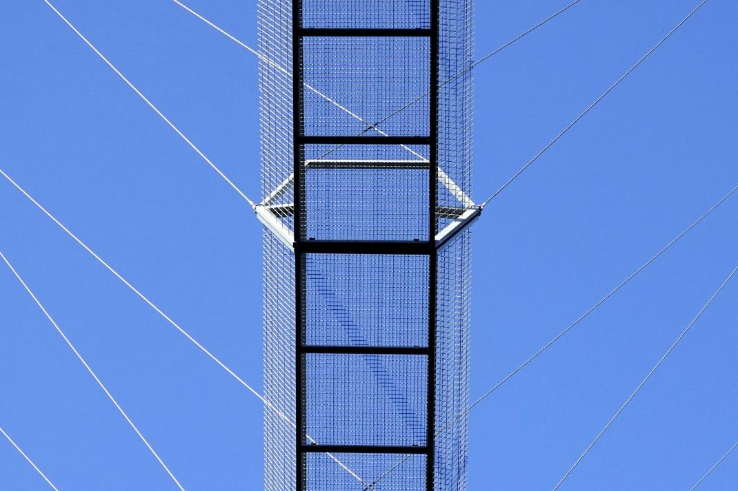 Portugal ponte 516 Arouca worlds longest pedestrian bridge opening