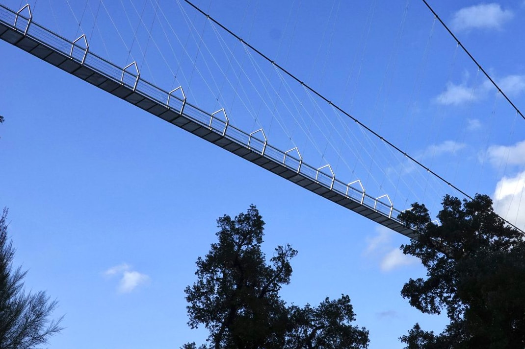 Portugal ponte 516 Arouca worlds longest pedestrian bridge opening