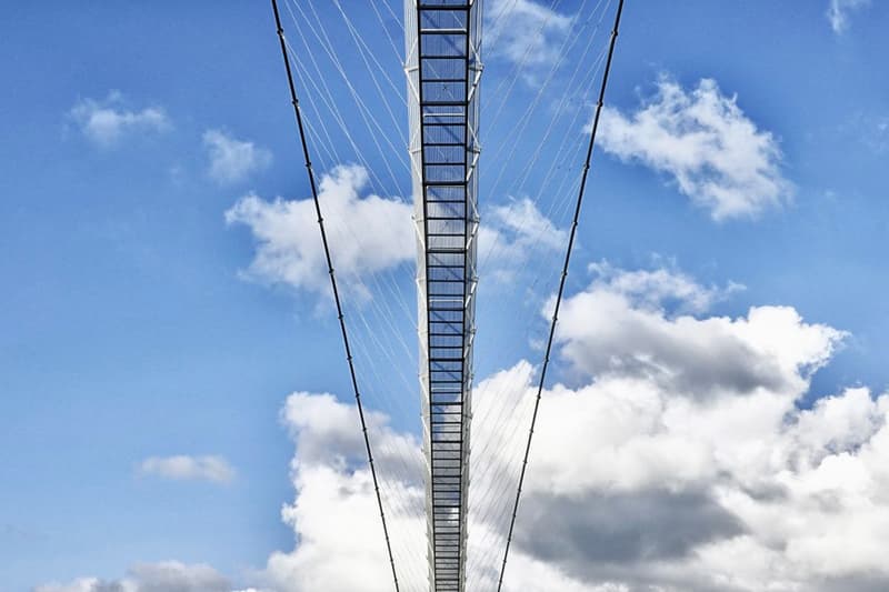 Portugal ponte 516 Arouca worlds longest pedestrian bridge opening