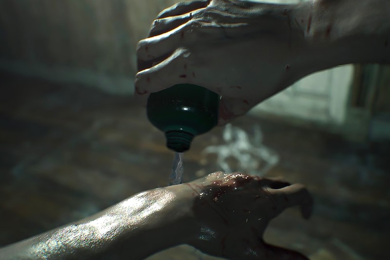Resident Evil 8 Village Ethan Winters hands twitter reactions Chris Redfield Mother Miranda