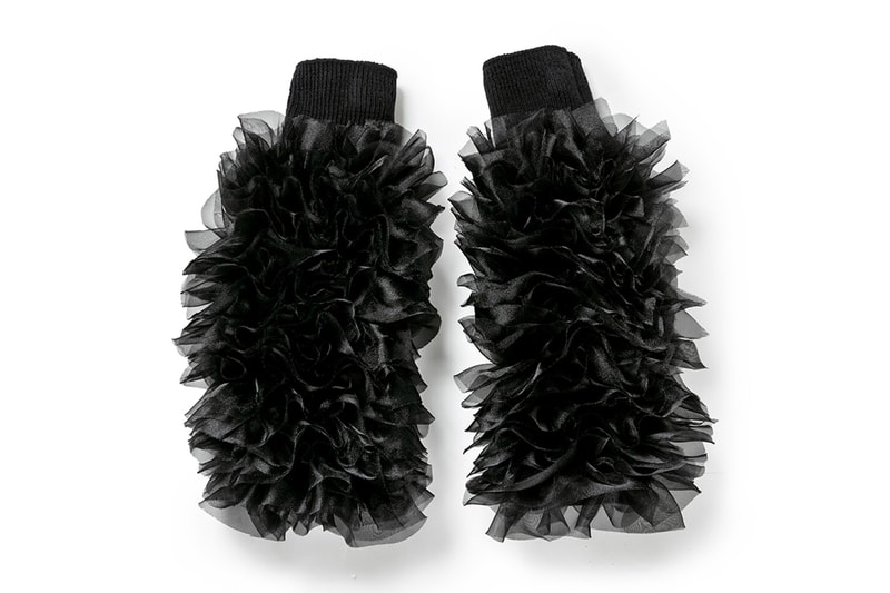 sacai TOMO KOIZUMI collaboration Capsule Collection 2021 Chitose Abe cascading gradient ruffles duffle cross body bag leg warmers