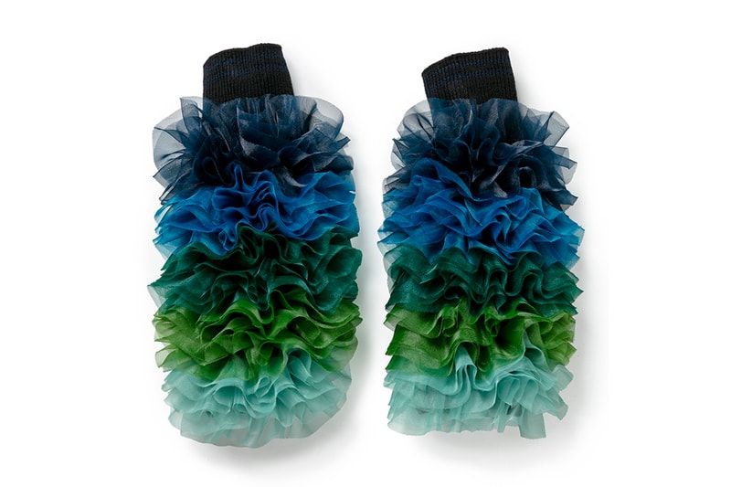 sacai TOMO KOIZUMI collaboration Capsule Collection 2021 Chitose Abe cascading gradient ruffles duffle cross body bag leg warmers