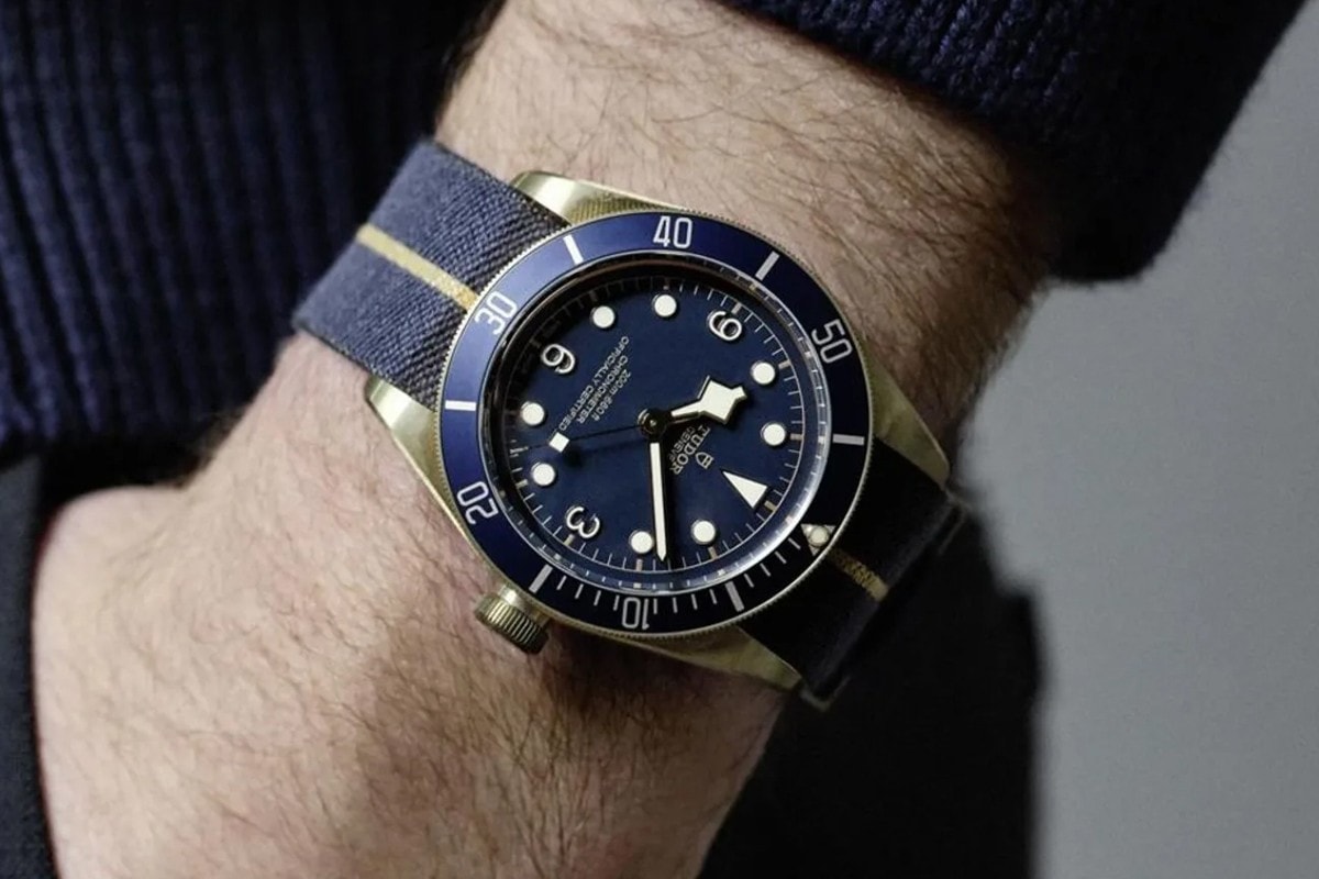 tudor switzerland swiss luxury watchmaker military franch french navy marine nationale dive watches partnership announcement 
