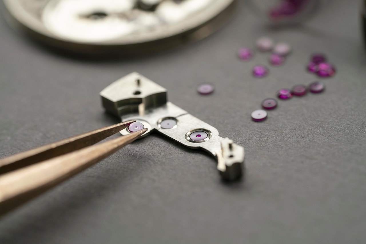 Vacheron Constantin Tests its Watchmakers With Centenary Challenge to Recreate American 1921