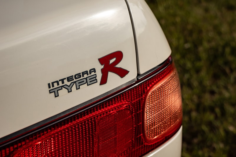Honda Integra Type R For Sale Asphalt Classic South of France Rare JDM "Championship White" VTEC 1998 