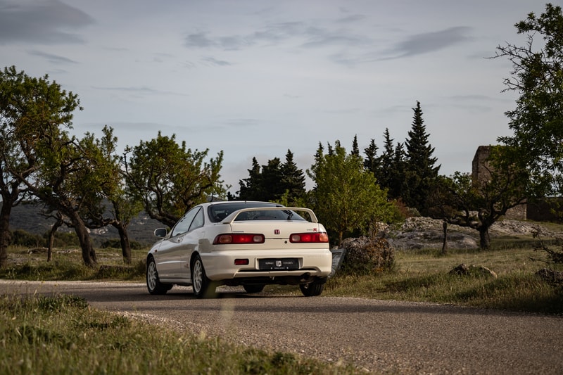 Honda Integra Type R For Sale Asphalt Classic South of France Rare JDM "Championship White" VTEC 1998 