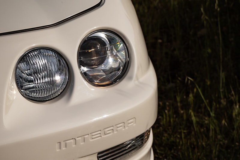 Honda Integra Type R For Sale Asphalt Classic South of France Rare JDM "Championship White" VTEC 1998 