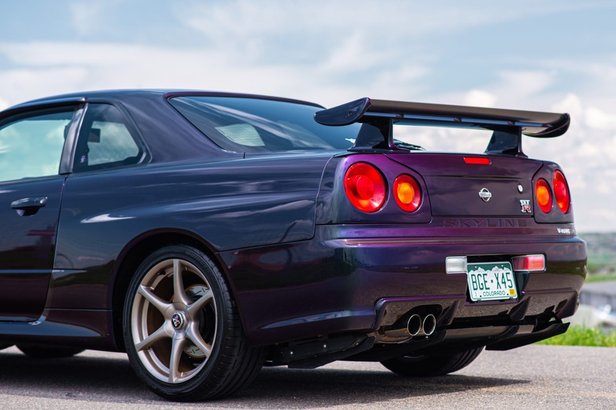 Midnight Purple II 1999 Nissan Skyline GT-R V-Spec For Sale Limited Edition Rare JDM Japanese Import Classic Vintage Sportscar 25 Year Rule Tuner Custom Paul Walker Fast and Furious