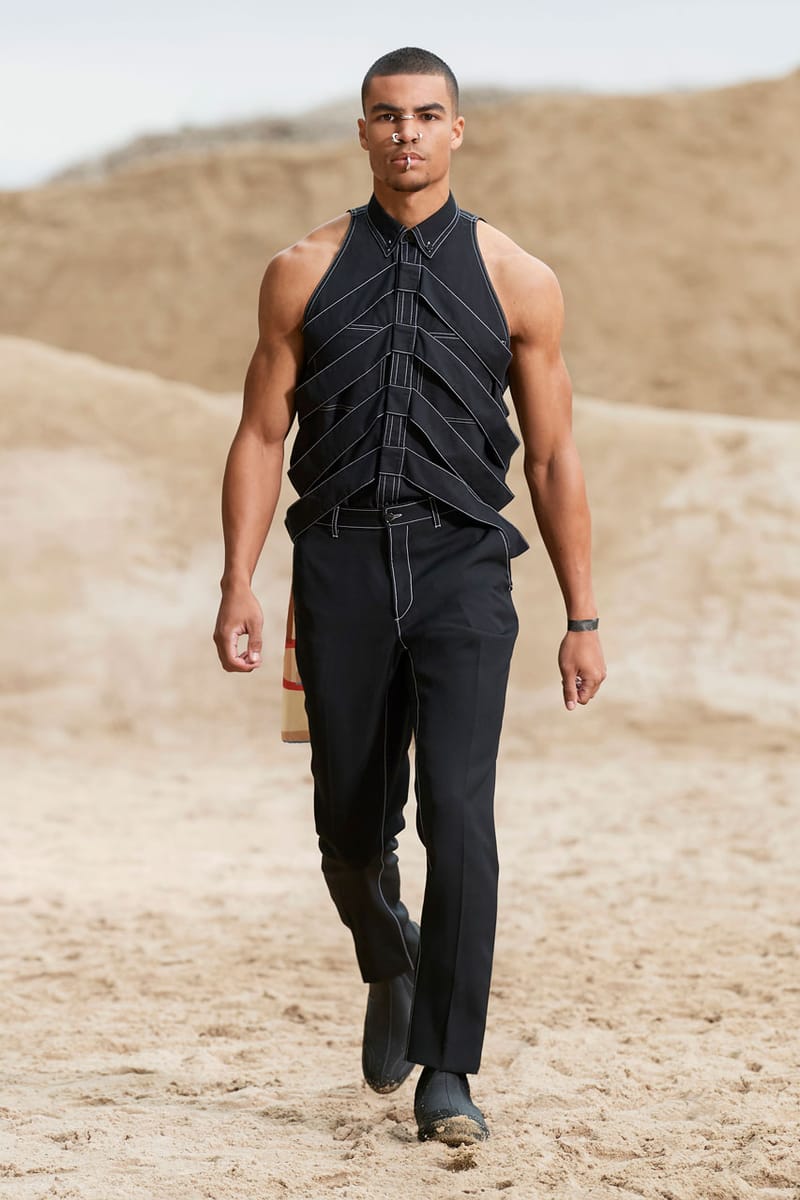 burberry spring collection 2022