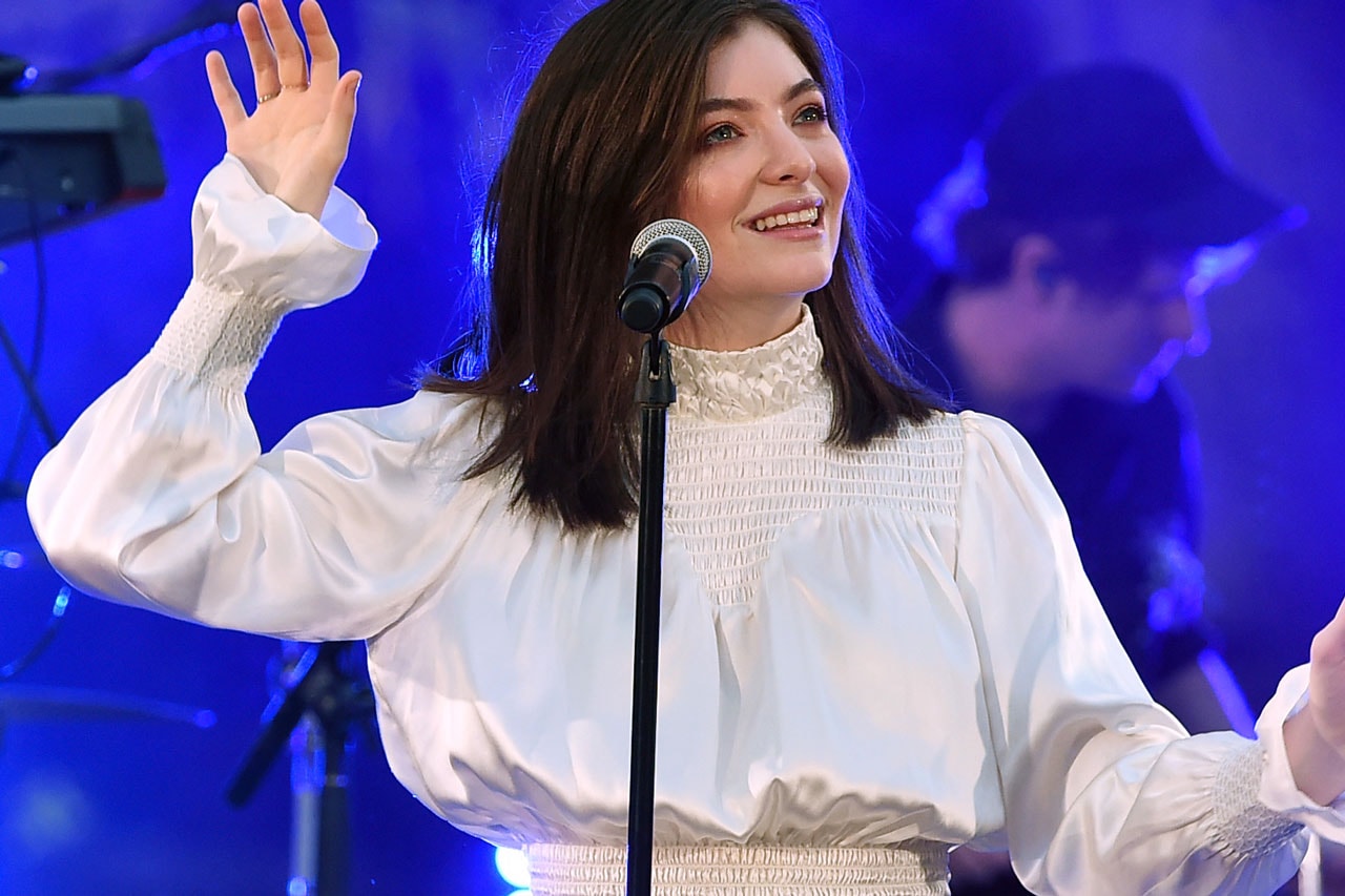 Lorde Reveals Tracklist World International Tour Dates and Release Date for New Album 'Solar Power' announcement info