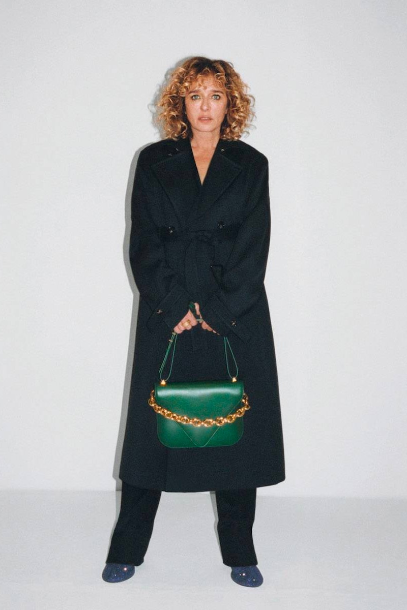 Bottega Veneta Wardrobe 02 Collection Brings Tailoring to New Heights Lookbook Fall Winter 2021 luxury fashion fw21 kering french luxury conglomerate group artemis