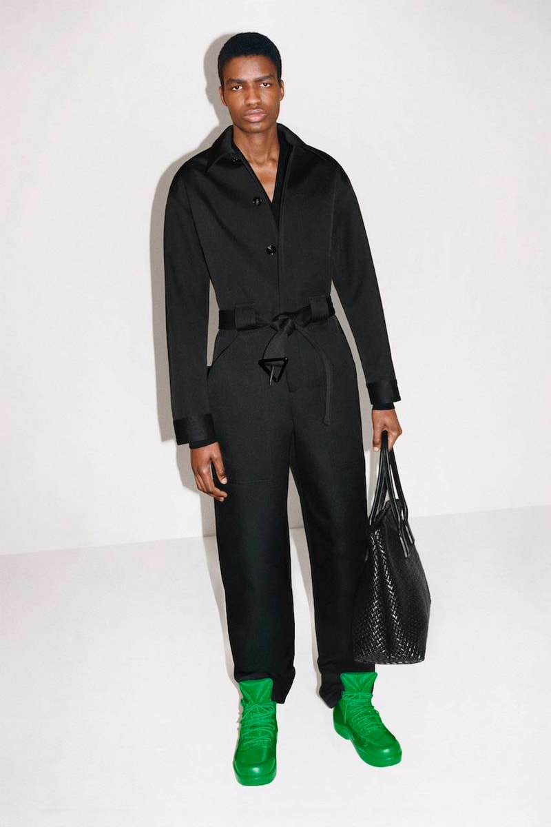 Bottega Veneta Wardrobe 02 Collection Brings Tailoring to New Heights Lookbook Fall Winter 2021 luxury fashion fw21 kering french luxury conglomerate group artemis