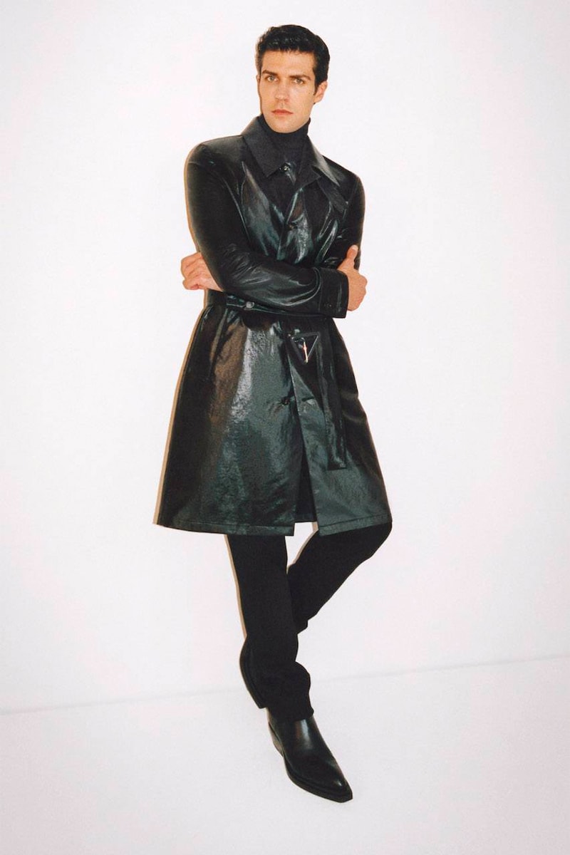 Bottega Veneta Wardrobe 02 Collection Brings Tailoring to New Heights Lookbook Fall Winter 2021 luxury fashion fw21 kering french luxury conglomerate group artemis