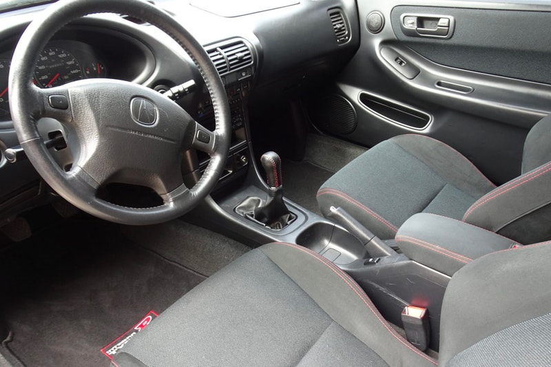 Seller Crashes $51,000 USD Acura Integra Type R Just Before Delivering It to New Owner