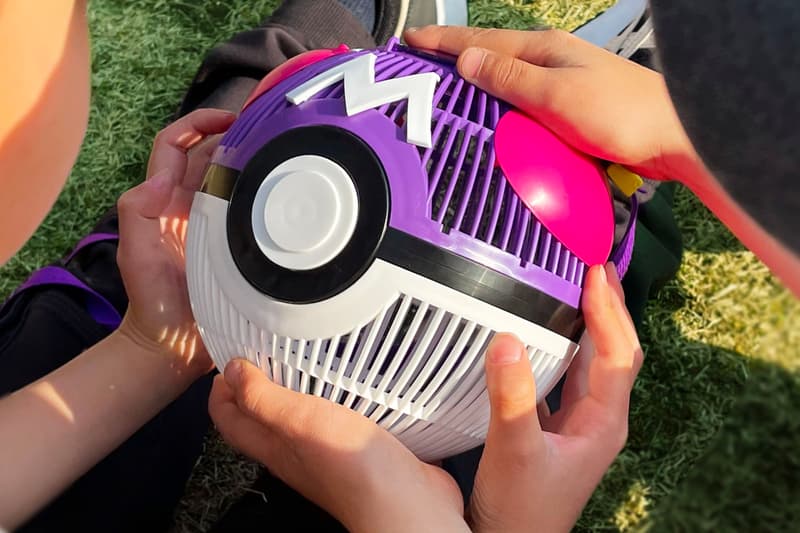 Castem Takara Tomy Nintendo Pokemon Master ball insect cage kids toys ash ketchum anime manga TCG summer research