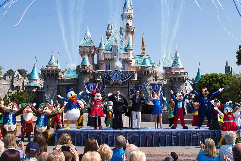 Disneyland to Replace Annual Pass With Membership Program for "Superfans"