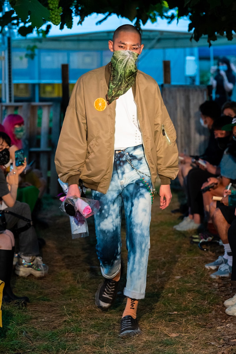 doublet Spring/Summer 2022 Lookbook Japan sustainability fashion plant organic brown black pink yellow dole zespri 