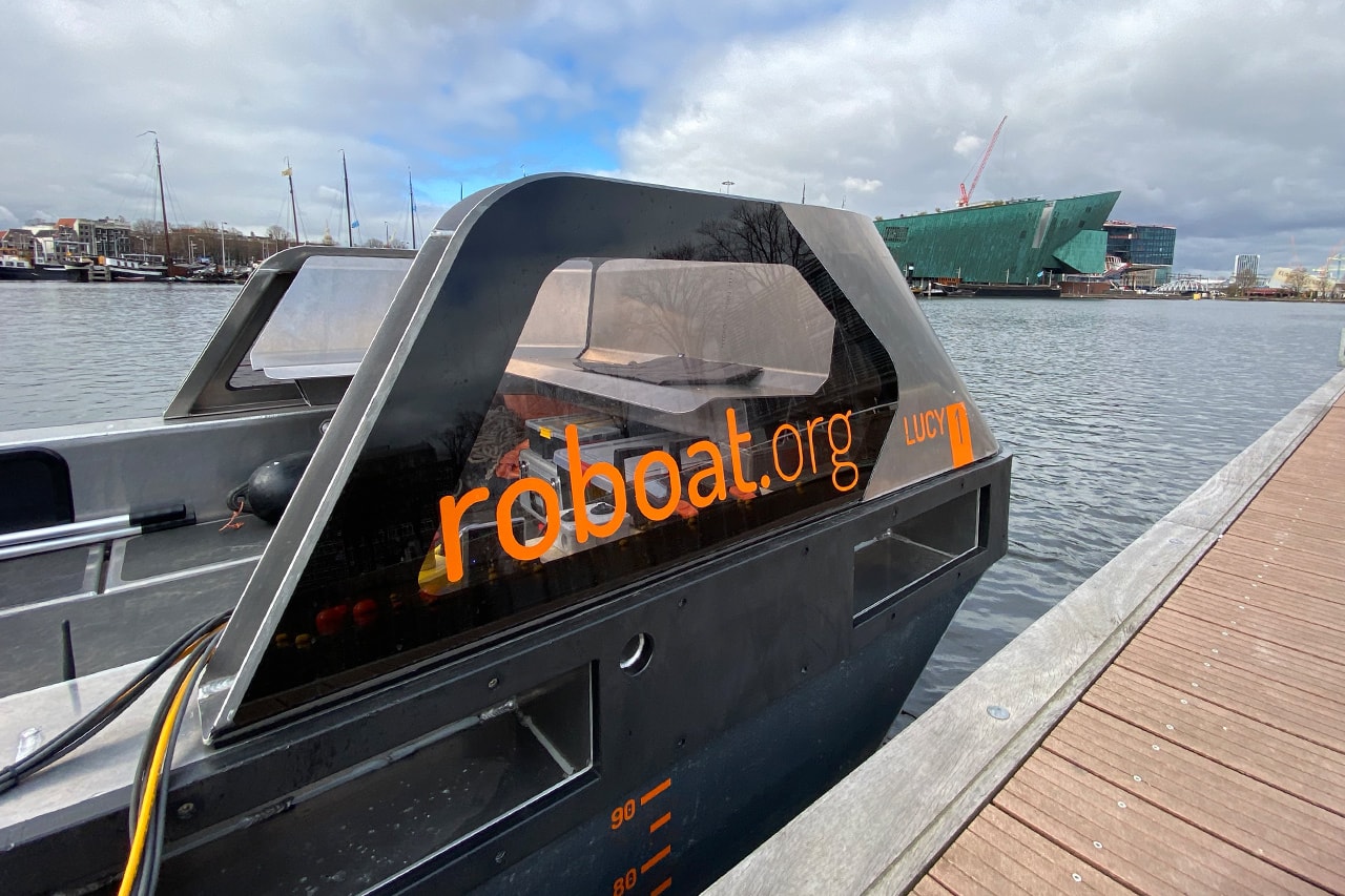 Amsterdam to Trial Electronic Self-Driving Boats roboat news e-boat