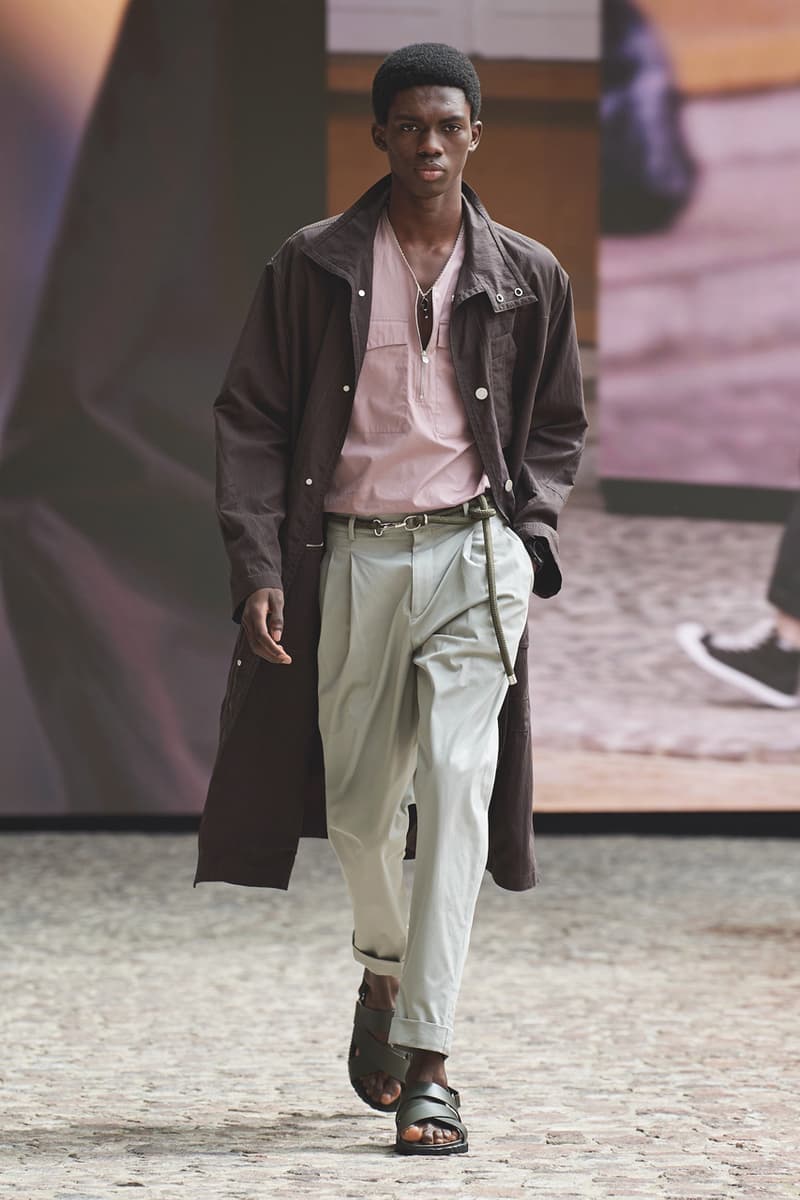 Hermès Spring/Summer 2022 Cyril Teste Véronique Nichanian "Augmented Show" Paris Mens Crocodile Leather Shirts SS22 Luxury Theatrical Drama