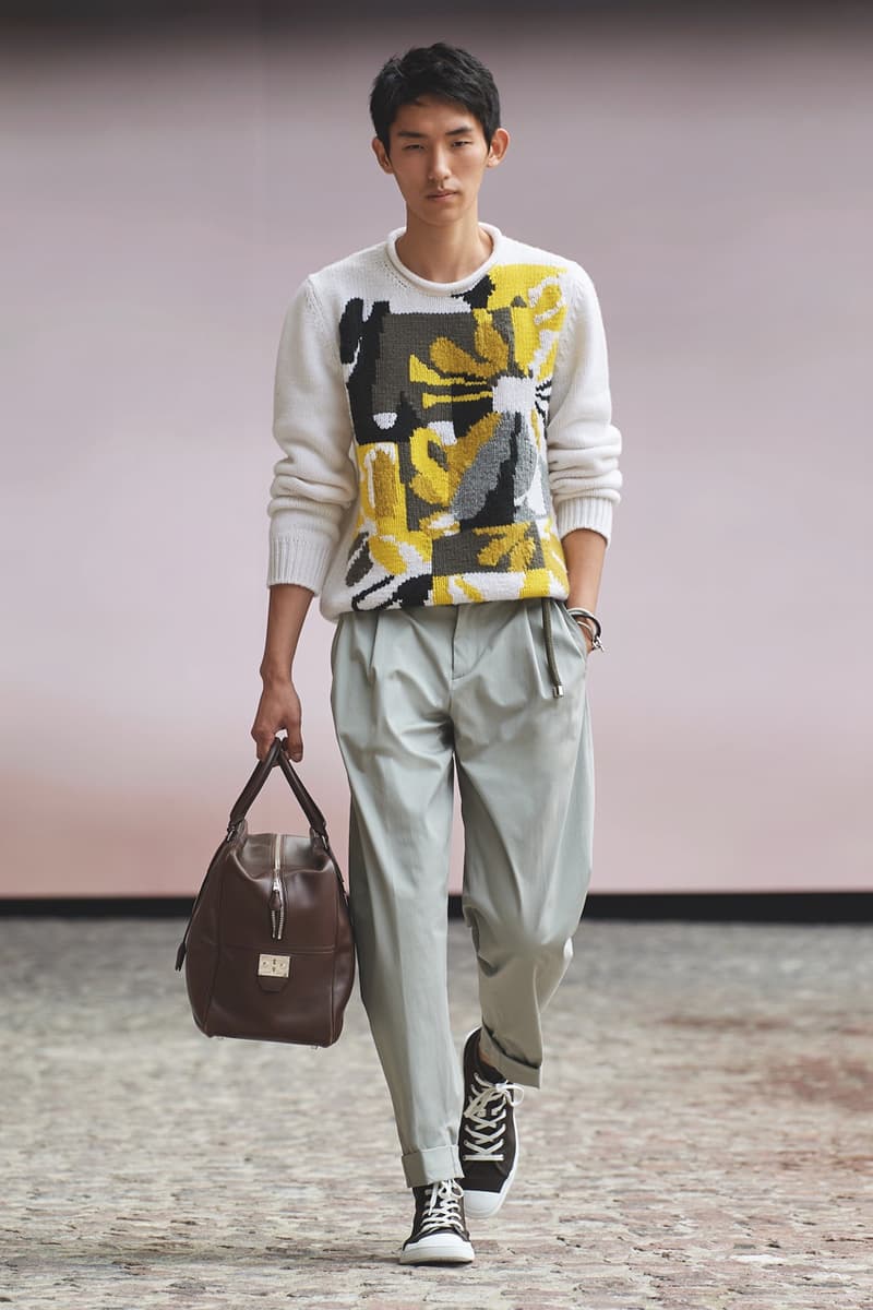 Hermès Spring/Summer 2022 Cyril Teste Véronique Nichanian "Augmented Show" Paris Mens Crocodile Leather Shirts SS22 Luxury Theatrical Drama