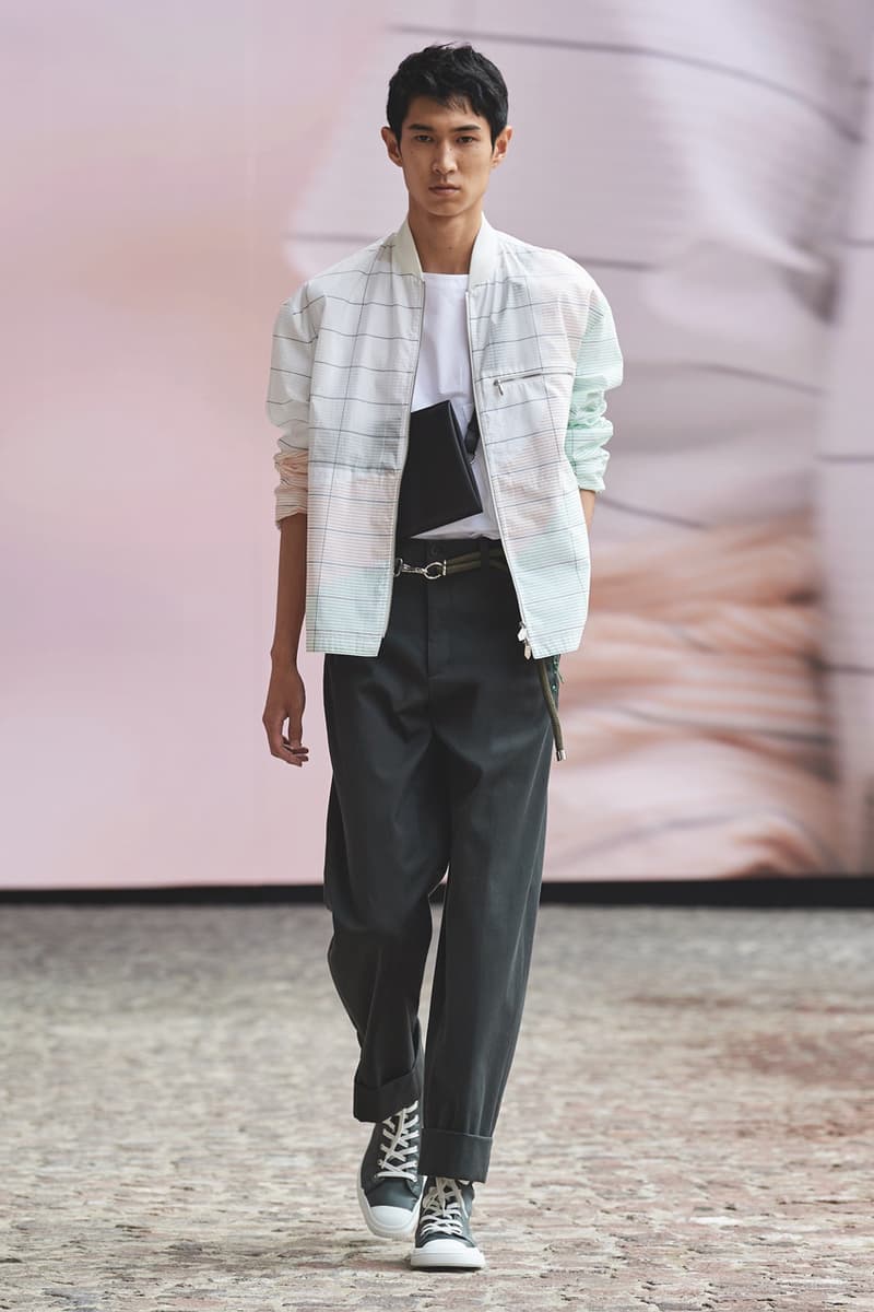 Hermès Spring/Summer 2022 Cyril Teste Véronique Nichanian "Augmented Show" Paris Mens Crocodile Leather Shirts SS22 Luxury Theatrical Drama