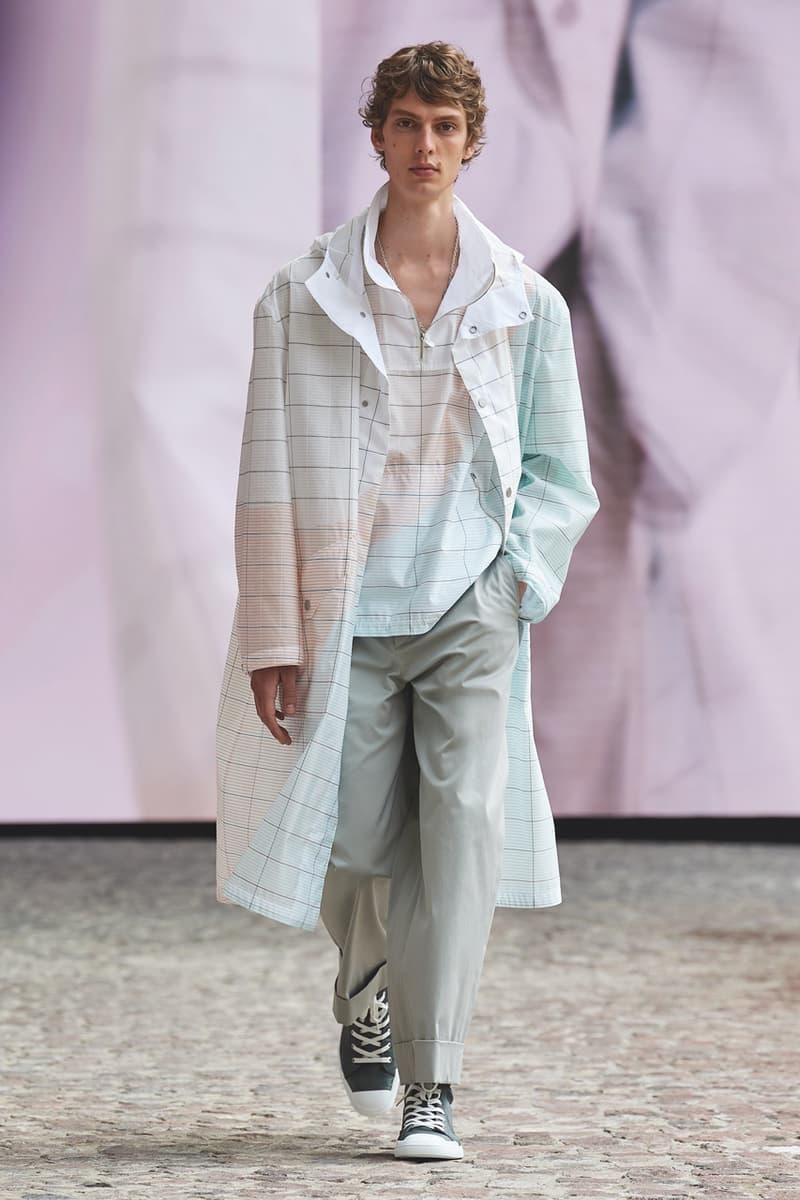 Hermès Spring/Summer 2022 Cyril Teste Véronique Nichanian "Augmented Show" Paris Mens Crocodile Leather Shirts SS22 Luxury Theatrical Drama