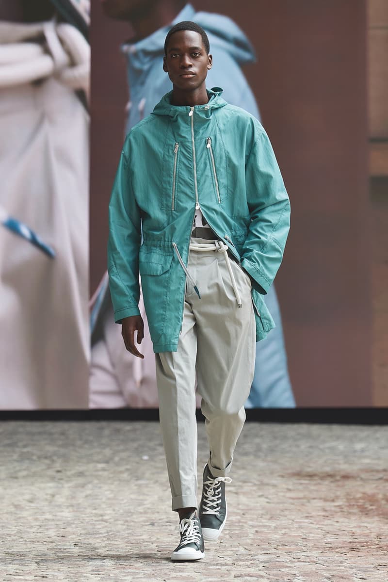 Hermès Spring/Summer 2022 Cyril Teste Véronique Nichanian "Augmented Show" Paris Mens Crocodile Leather Shirts SS22 Luxury Theatrical Drama