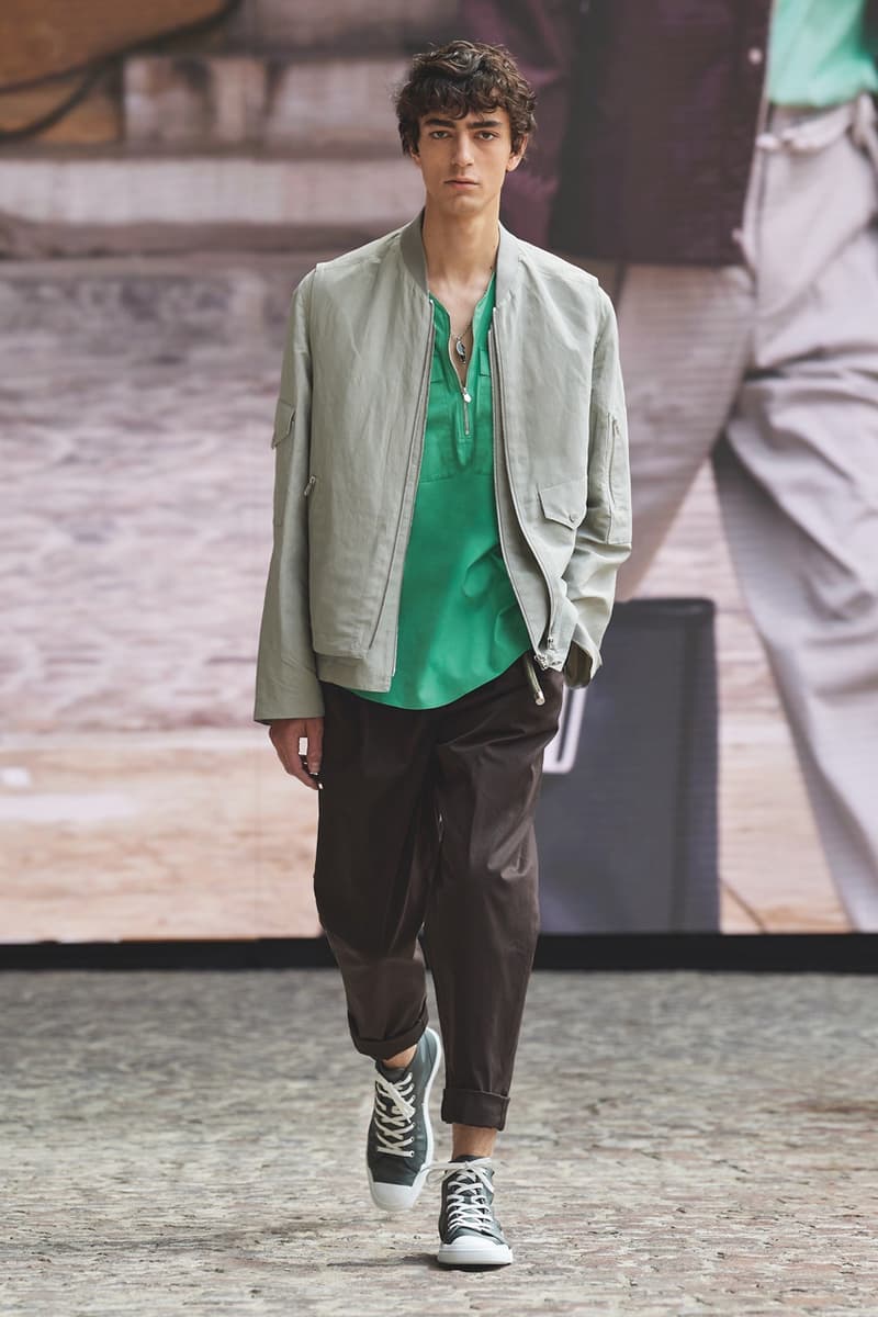 Hermès Spring/Summer 2022 Cyril Teste Véronique Nichanian "Augmented Show" Paris Mens Crocodile Leather Shirts SS22 Luxury Theatrical Drama